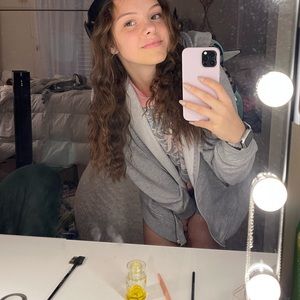 Meet your Posher, Arianna